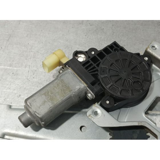 Elevalunas Trasero Derecho Para Hyundai Getz