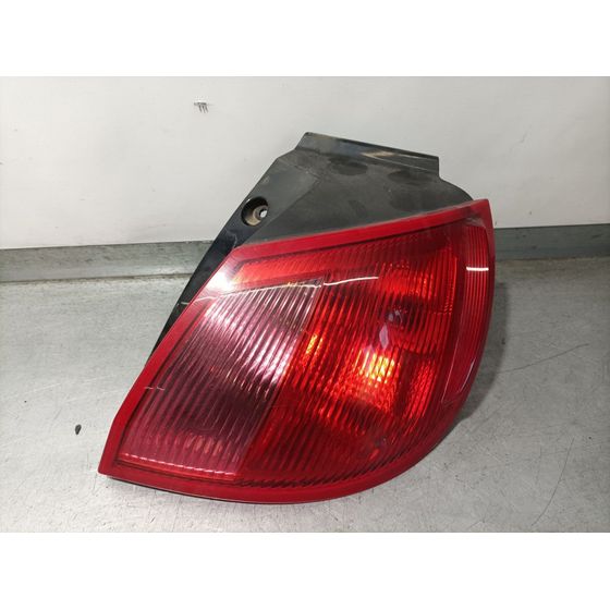 Piloto Trasero Derecho para Mitsubishi Colt Berlina 3 (Z30)