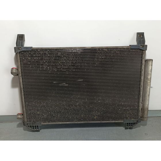 Condensador / Radiador Aire Acondicionado Para Toyota Yaris