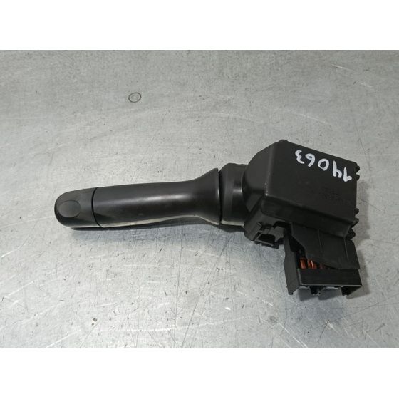 Mando Limpia para Toyota Yaris (Ksp9/Scp9/Nlp9)
