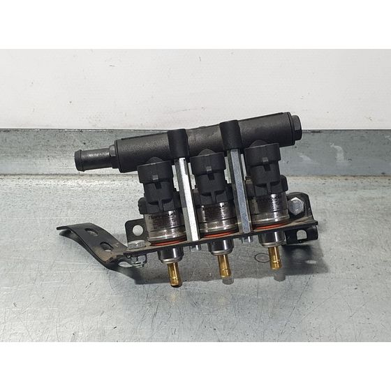 Rampa Inyectora Para Seat Ibiza