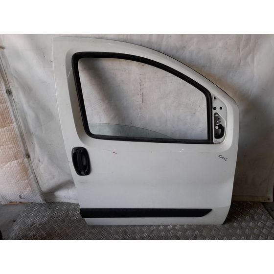 Puerta Delantera Derecha Para Peugeot Bipper