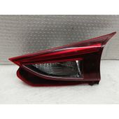 Piloto Trasero Derecho para Mazda 3 Lim. ()