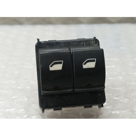 Mando Elevalunas Delantero Izquierdo Para Citroen C3