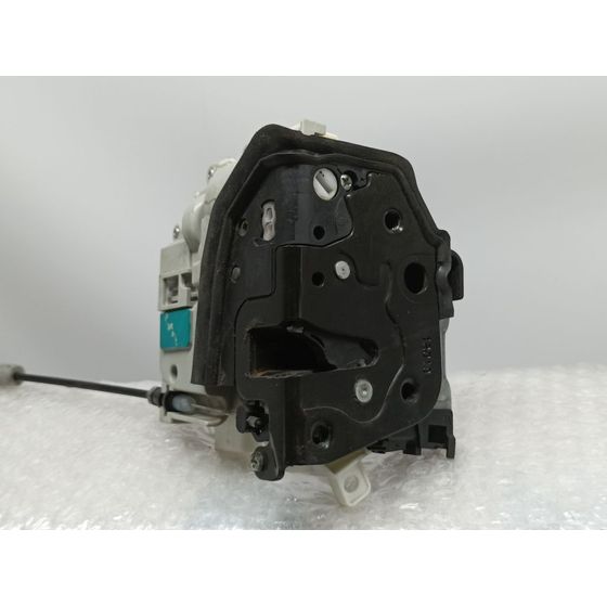 Cerradura Puerta Delantera Derecha Para Audi A1 Sportback