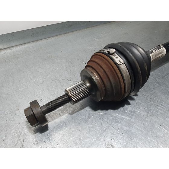 Transmision Delantera Izquierda Para Volkswagen Golf V Berlina