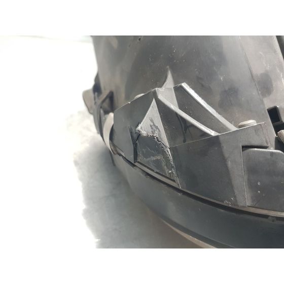 Faro Derecho Para Mercedes Clase E Berlina