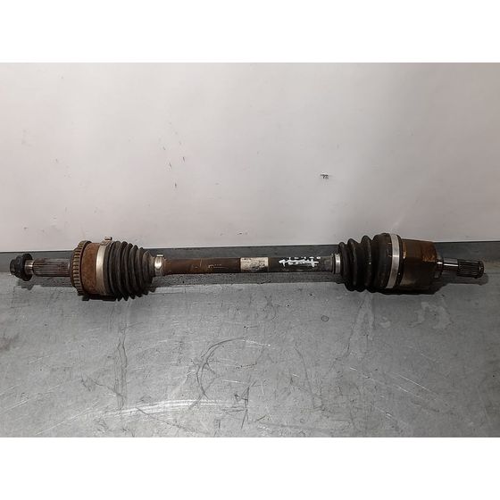Transmision Delantera Izquierda Para Kia Cee'd