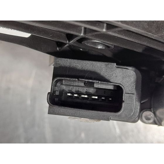 Elevalunas Trasero Izquierdo Para Peugeot 5008