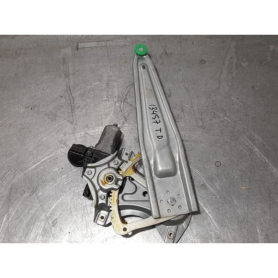 Elevalunas Trasero Derecho Para Toyota Yaris