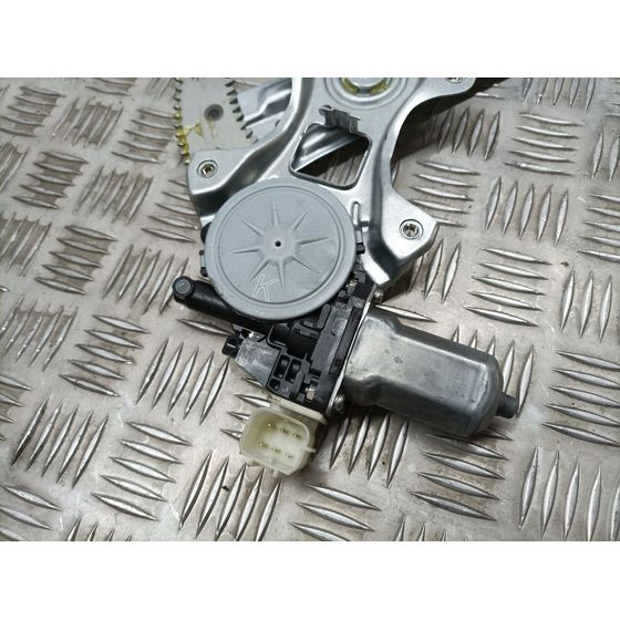 Elevalunas Trasero Izquierdo para Nissan X-Trail