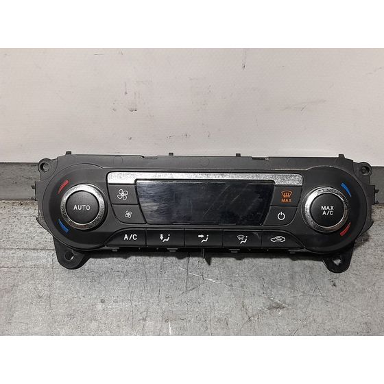 Mando Climatizador para Ford Focus Lim. (Cb8)