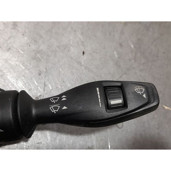 Mando Luces Y Limpia Para Ford Fiesta