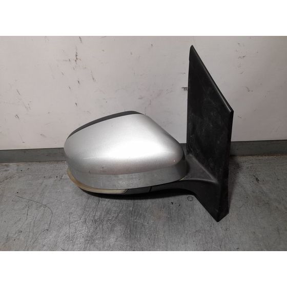 Retrovisor Derecho para Ford Focus Lim.