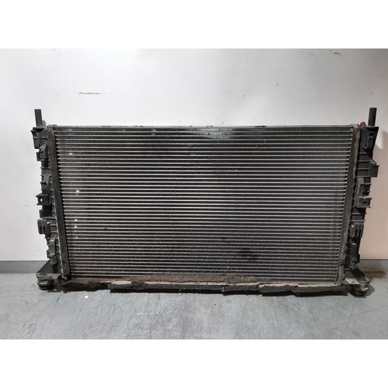 Radiador Agua Para Ford Focus Lim.