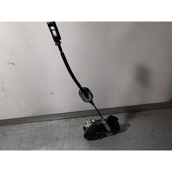Cerradura Puerta Delantera Izquierda Para Ford Fiesta