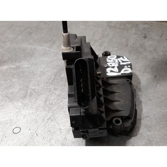 Cerradura Puerta Delantera Izquierda Para Ford Fiesta