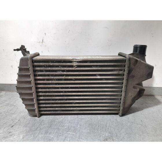 Intercooler Para Opel Zafira B