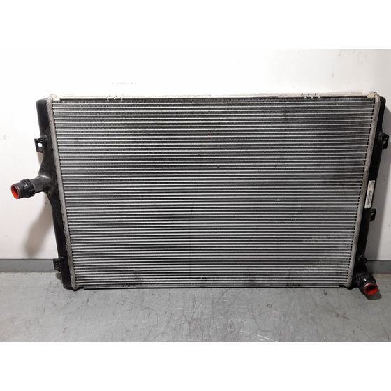 Radiador Agua Para Volkswagen Passat Lim.