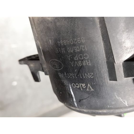 Faro Antiniebla Derecho Para Ford Focus Lim.