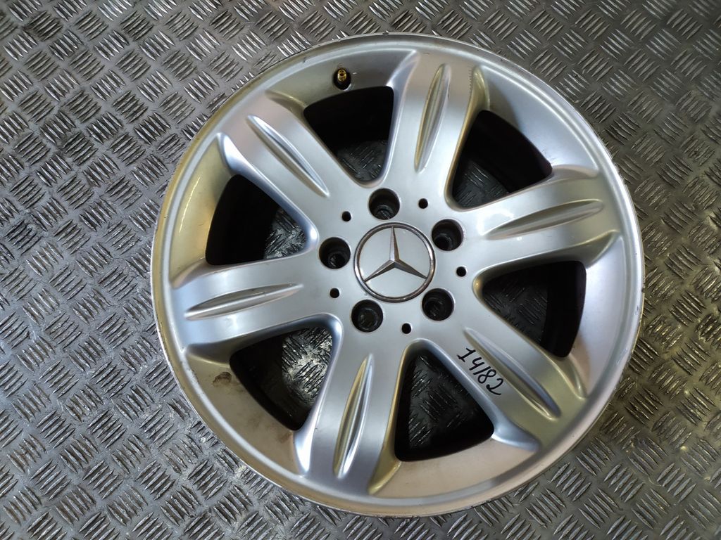 Llanta Para Mercedes Clase E  Berlina