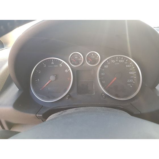 Cuadro Instrumentos Para Audi A2
