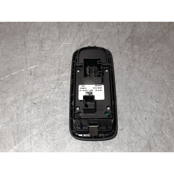 Mando Elevalunas Delantero Izquierdo para Ford Fiesta (Cb1)