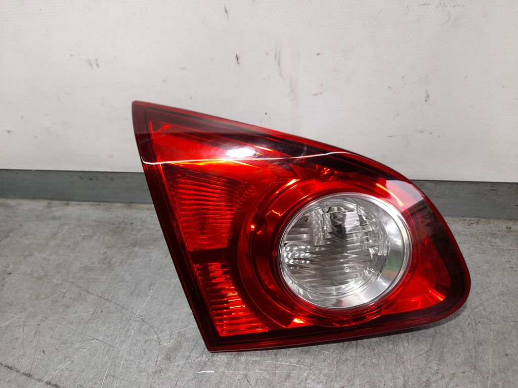 Piloto Trasero Izquierdo Interior para Nissan Qashqai (J10)