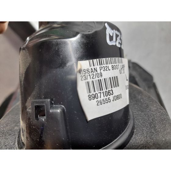 Piloto Trasero Izquierdo Interior para Nissan Qashqai (J10)