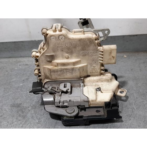 Cerradura Puerta Delantera Derecha Para Seat Leon