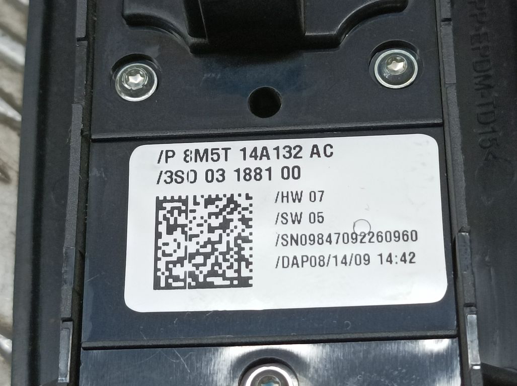 Mando Elevalunas Delantero Izquierdo Para Ford Kuga