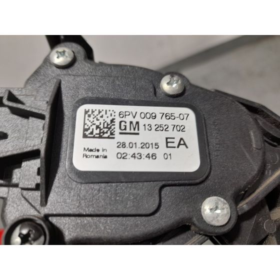 Pedal Acelerador para Opel Astra J Lim.