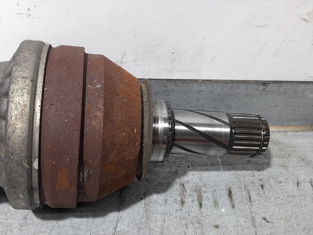 Transmision Delantera Izquierda Para Opel Astra J Lim.