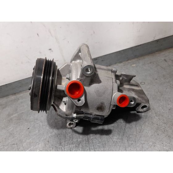 Compresor Aire Acondicionado Para Nissan Micra V
