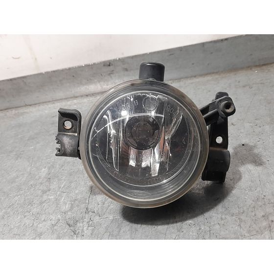 Faro Antiniebla Derecho Para Ford Focus Berlina