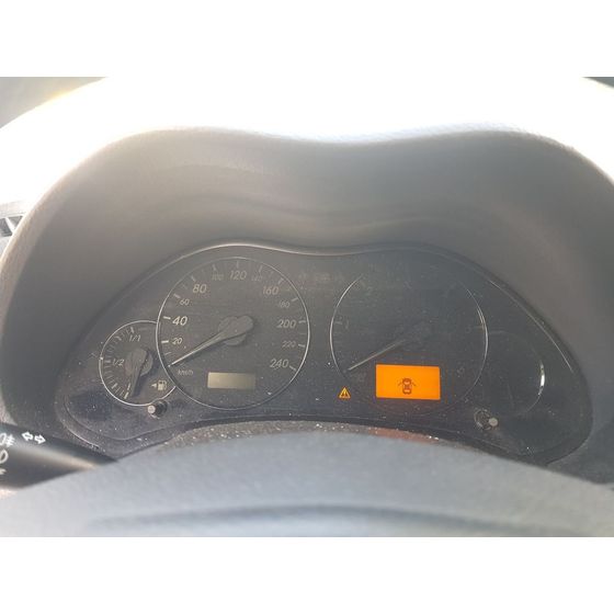 Cuadro Instrumentos Para Toyota Avensis Berlina