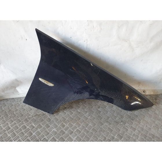 Aleta Delantera Derecha Para Bmw Serie 3 Berlina