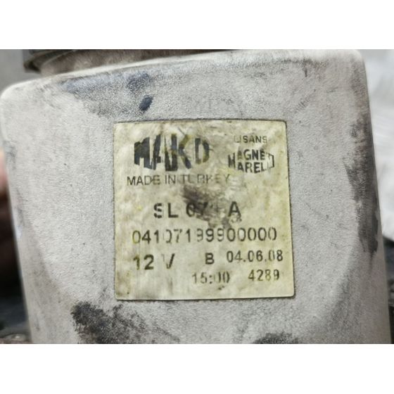 Faro Antiniebla Derecho Para Fiat Linea