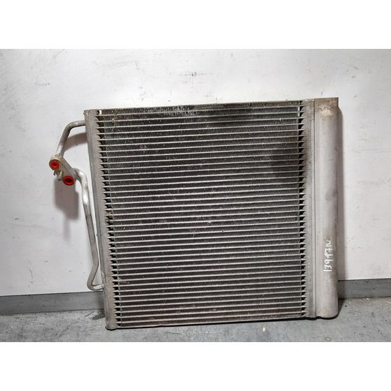 Condensador / Radiador Aire Acondicionado Para Smart Coupe