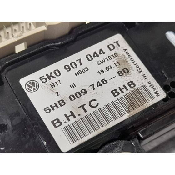 Mando Climatizador Para Volkswagen Passat Lim.