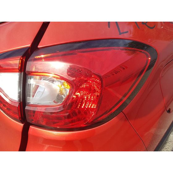 Piloto Trasero Derecho Para Renault Captur
