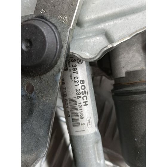 Motor Limpia Delantero Para Peugeot 3008