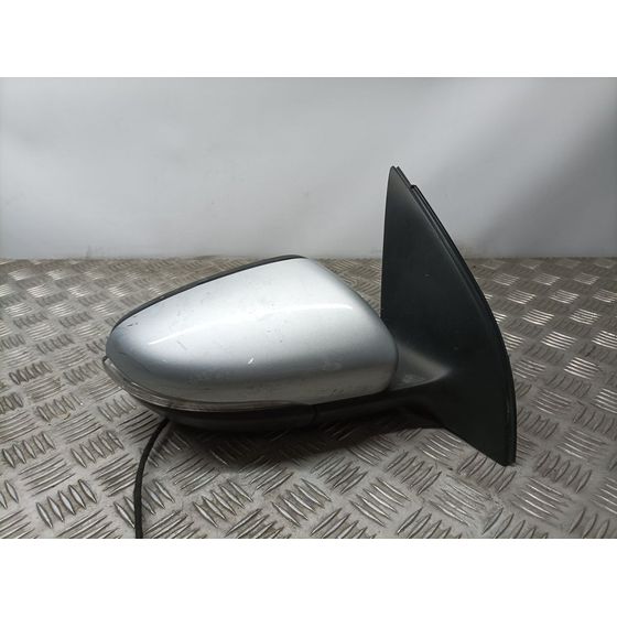 Retrovisor Derecho Para Volkswagen Golf Vi