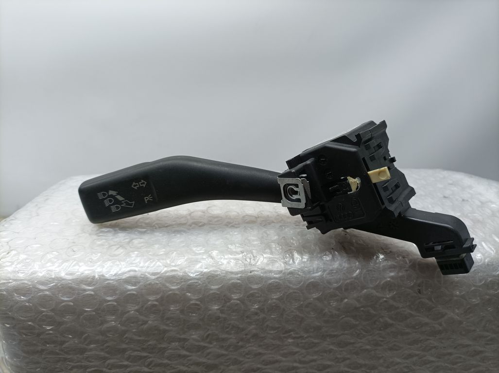 Mando Intermitentes Para Volkswagen Golf Vi