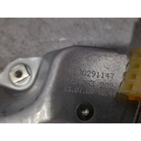 Elevalunas Delantero Derecho Para Renault Clio Iii
