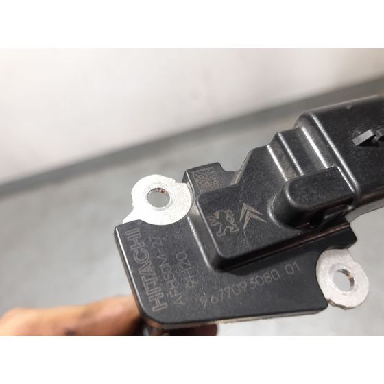 Caudalimetro Para Peugeot 208