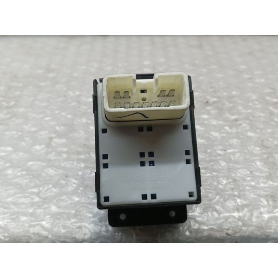 Mando Elevalunas Delantero Izquierdo Para Hyundai I10