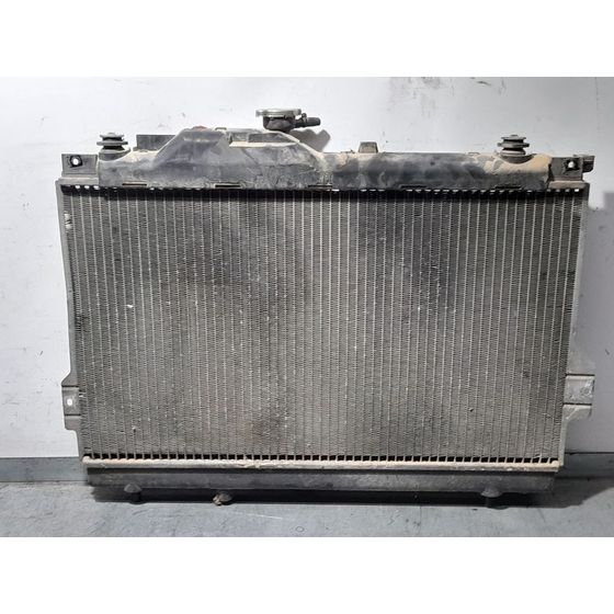 Radiador Agua Para Hyundai Matrix