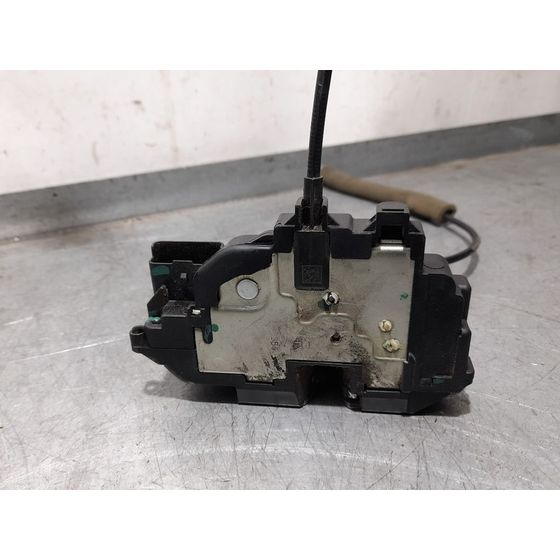 Cerradura Puerta Delantera Derecha Para Renault Master Kasten