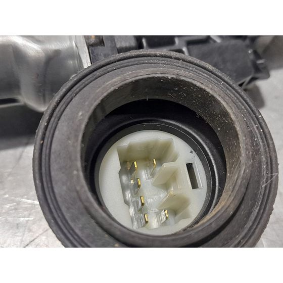 Elevalunas Trasero Izquierdo Para Toyota Yaris